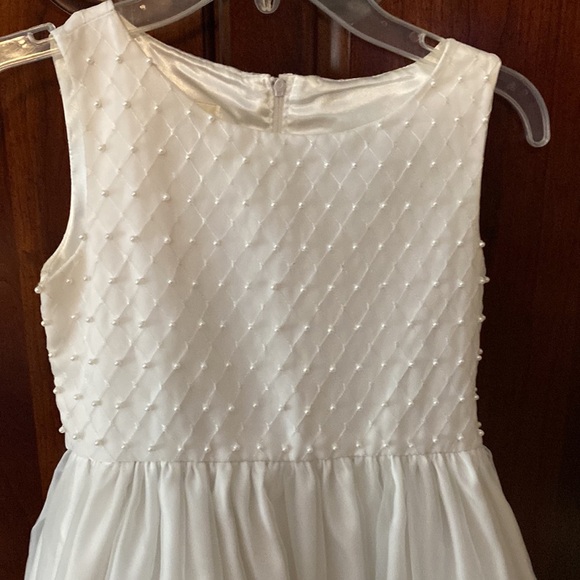 First communion dress and headpiece - Picture 2 of 7